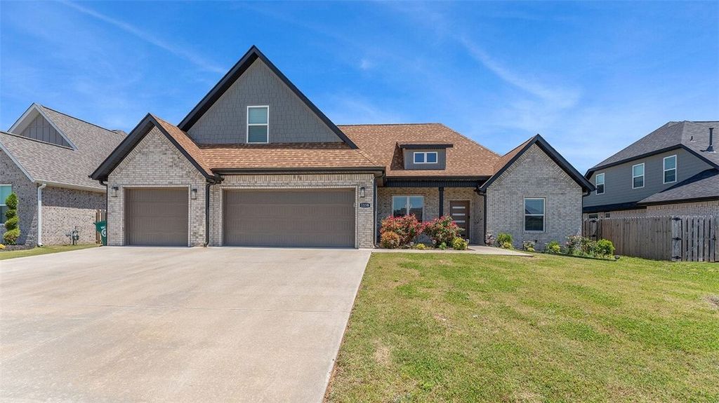 1158 Camerino Avenue, Springdale, AR 72762