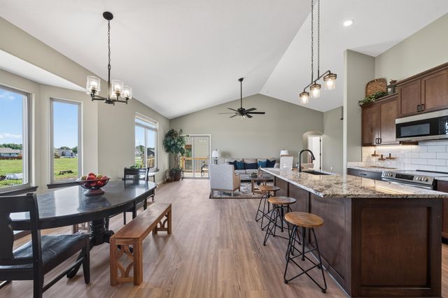 2606 Spring Meadows Ct, Derby, KS 67037