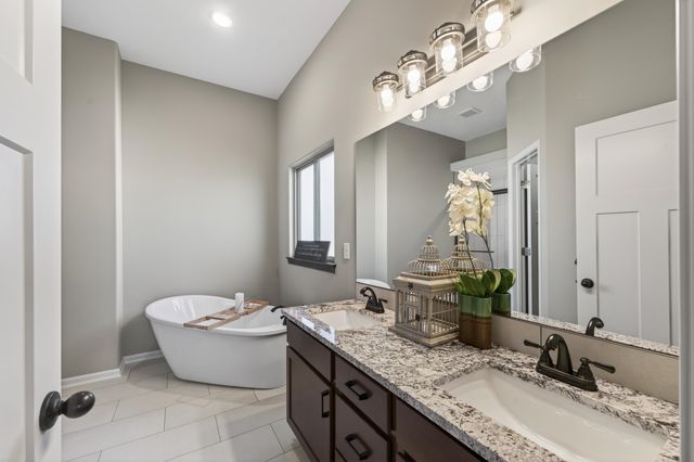 2606 Spring Meadows Ct, Derby, KS 67037