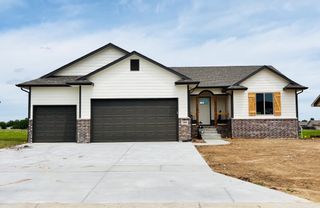 2606 Spring Meadows Ct, Derby, KS 67037