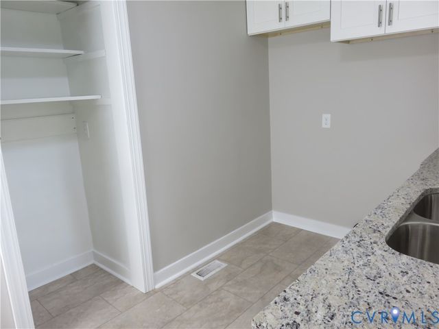 2307 Kent St, Henrico, VA 23228