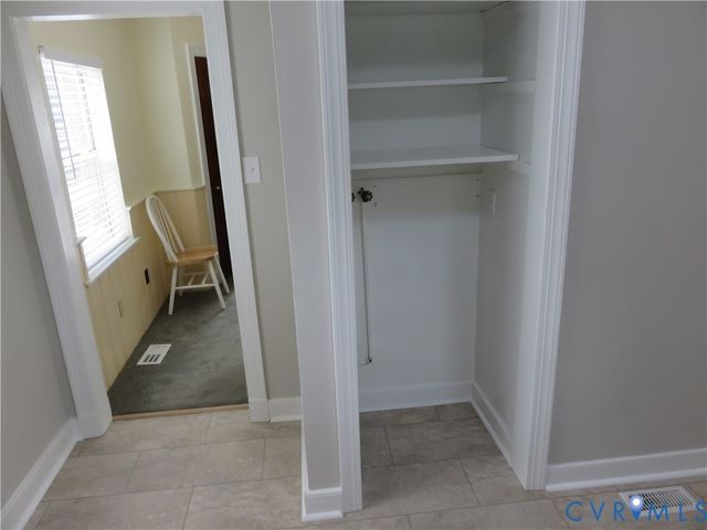 2307 Kent St, Henrico, VA 23228