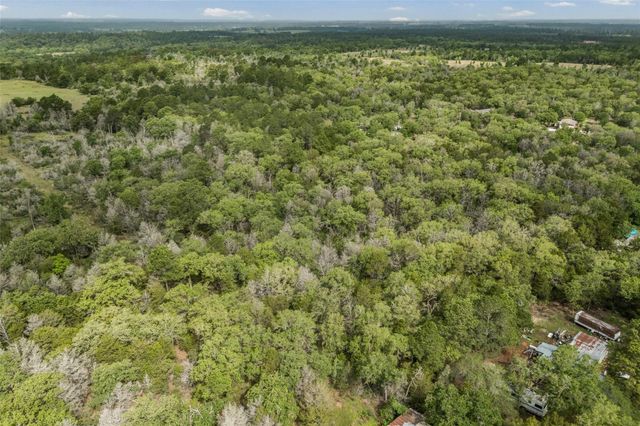 TBD Commanche DR, Smithville, TX 78957