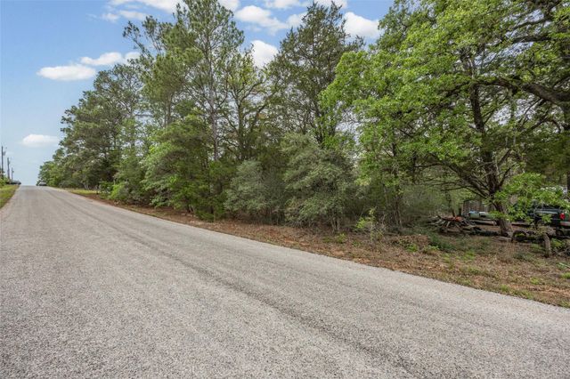 TBD Commanche DR, Smithville, TX 78957
