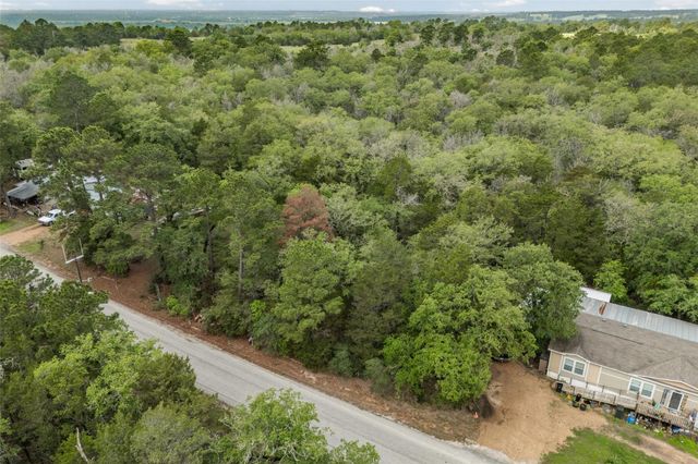 TBD Commanche DR, Smithville, TX 78957