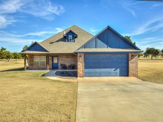 1800 S May Avenue, Guthrie, OK 73044