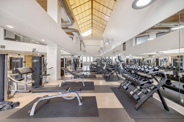 110 1st Avenue NE F602, Minneapolis, MN 55413