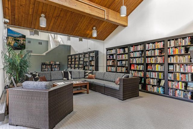 110 1st Avenue NE F602, Minneapolis, MN 55413