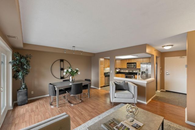 110 1st Avenue NE F602, Minneapolis, MN 55413