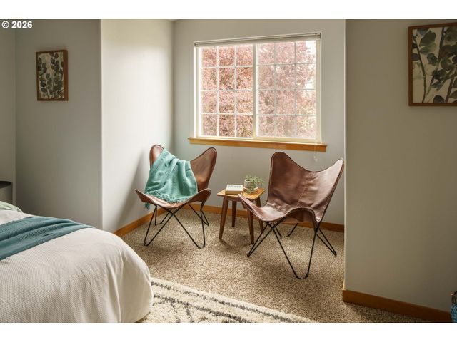 8820 N FISKE Ave, Portland, OR 97203