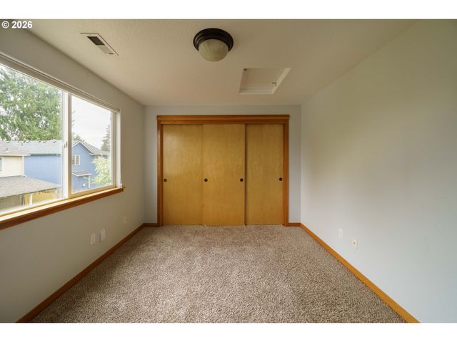 8820 N FISKE Ave, Portland, OR 97203