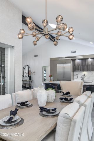 6403 E Gold Dust Avenue, Paradise Valley, AZ 85253