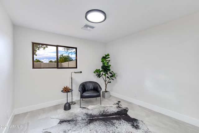 6403 E Gold Dust Avenue, Paradise Valley, AZ 85253