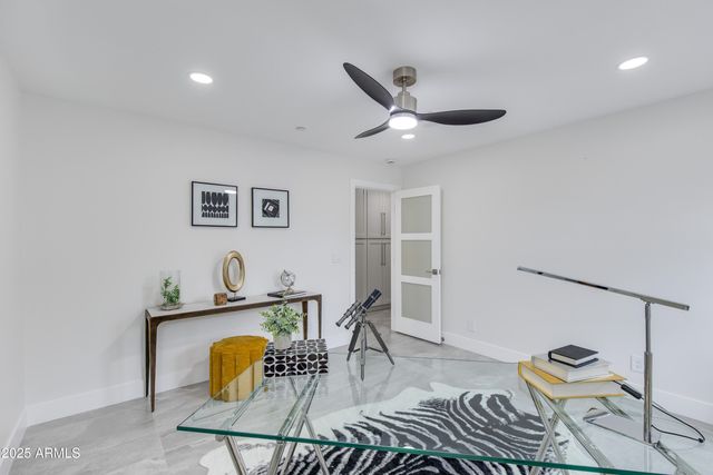 6403 E Gold Dust Avenue, Paradise Valley, AZ 85253
