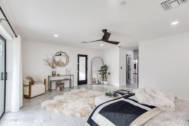 6403 E Gold Dust Avenue, Paradise Valley, AZ 85253