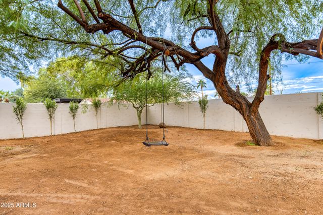 6403 E Gold Dust Avenue, Paradise Valley, AZ 85253
