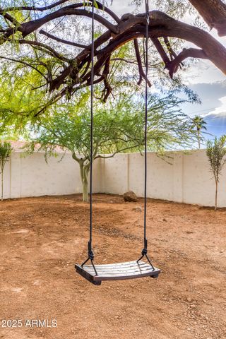 6403 E Gold Dust Avenue, Paradise Valley, AZ 85253