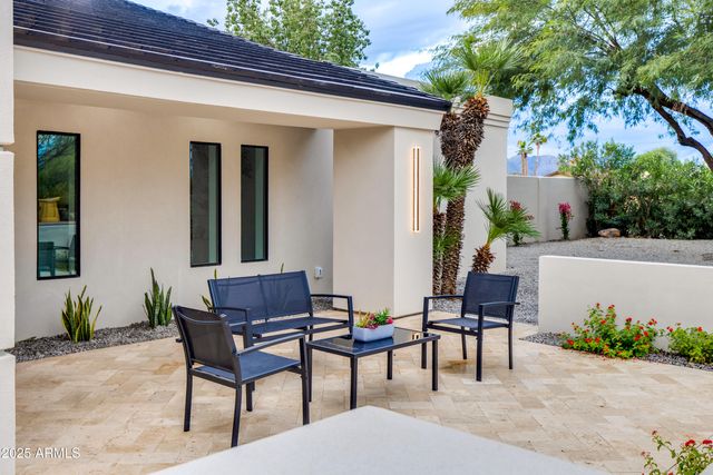 6403 E Gold Dust Avenue, Paradise Valley, AZ 85253