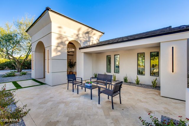 6403 E Gold Dust Avenue, Paradise Valley, AZ 85253