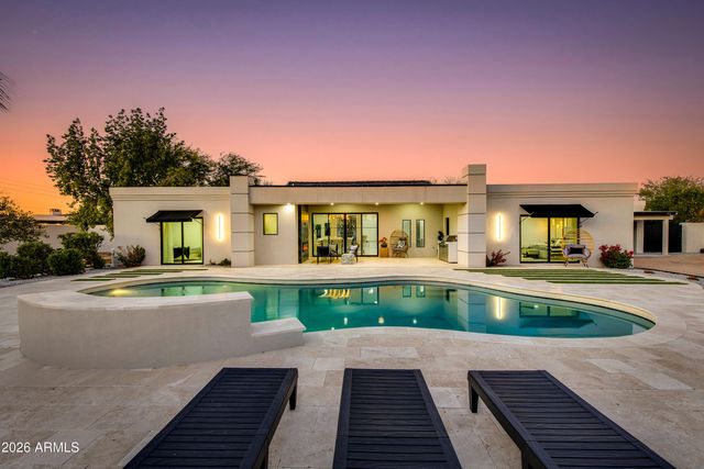 6403 E Gold Dust Avenue, Paradise Valley, AZ 85253
