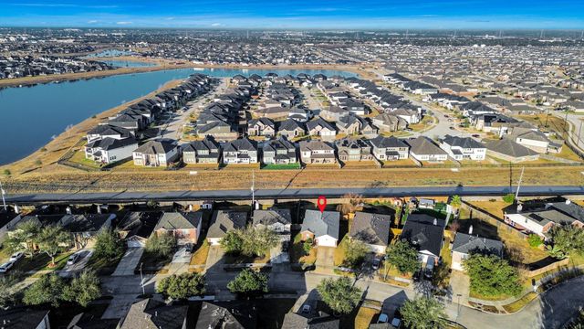 7814 Talladega Springs Lane, Richmond, TX 77407