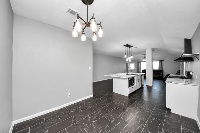 7814 Talladega Springs Lane, Richmond, TX 77407