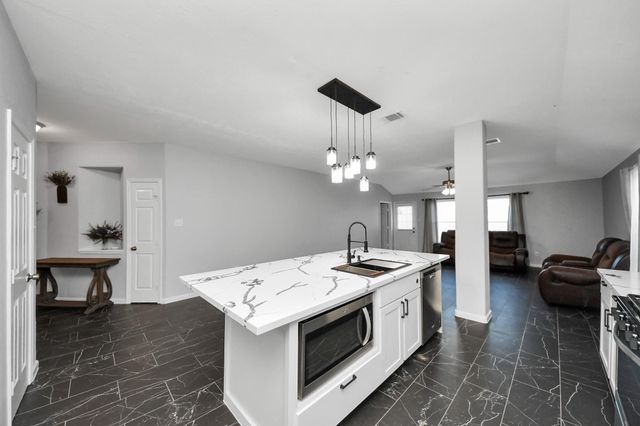 7814 Talladega Springs Lane, Richmond, TX 77407