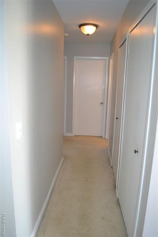 42428 Greenbrier Lane, Clinton Township, MI 48038