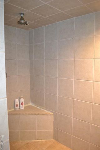 42428 Greenbrier Lane, Clinton Township, MI 48038