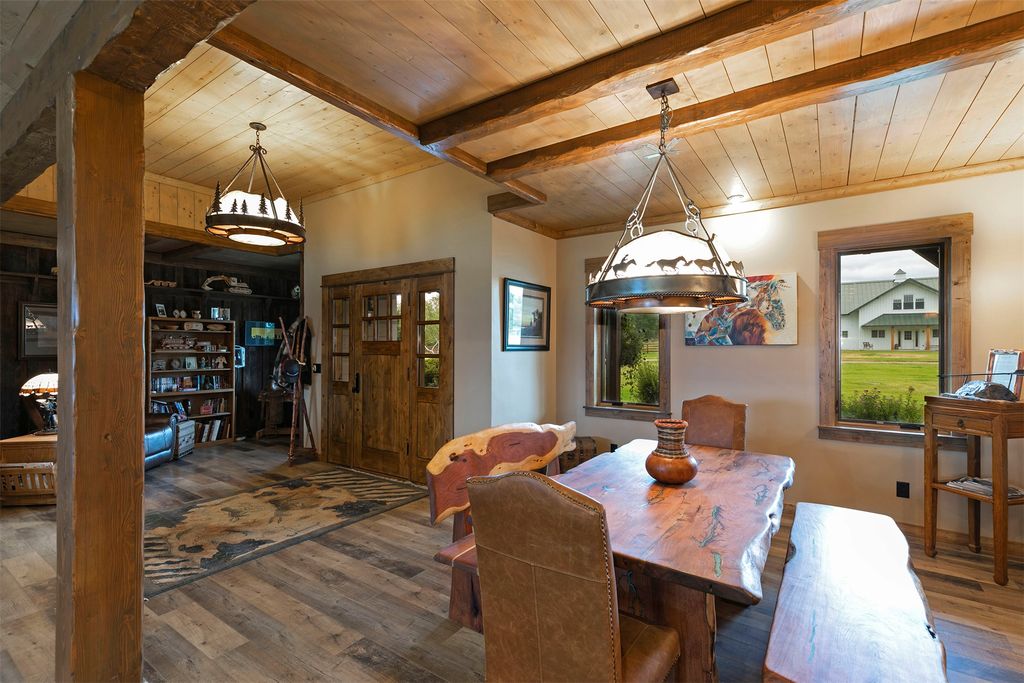 Image 12 of property listing at 711 Middle Burnt Fork Road, Stevensville, MT 59870