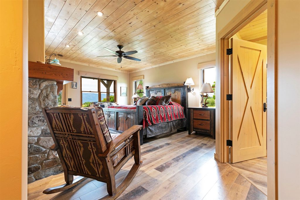 Image 24 of property listing at 711 Middle Burnt Fork Road, Stevensville, MT 59870