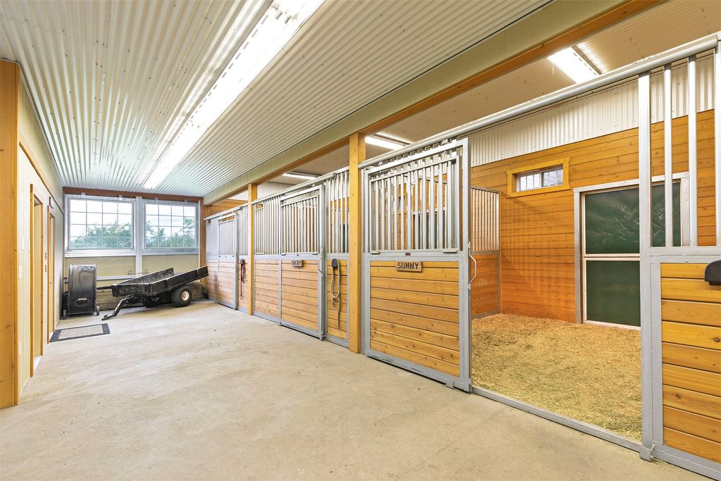 Image 50 of property listing at 711 Middle Burnt Fork Road, Stevensville, MT 59870