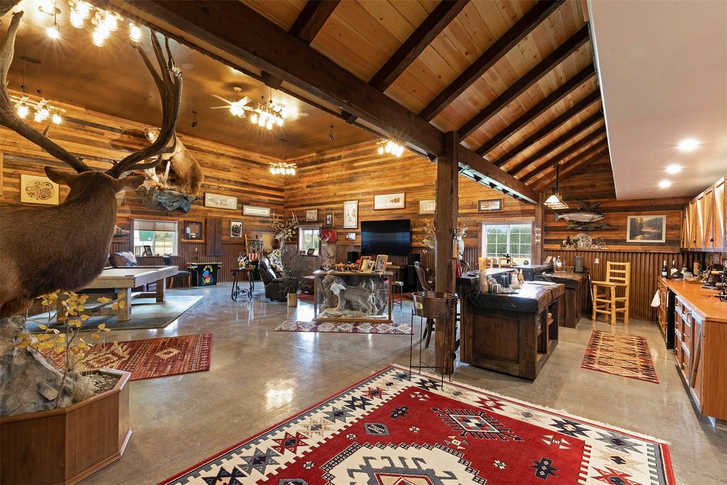 Image 66 of property listing at 711 Middle Burnt Fork Road, Stevensville, MT 59870