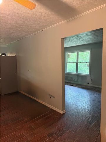 14 Pmb Young Road SE, Cartersville, GA 30120