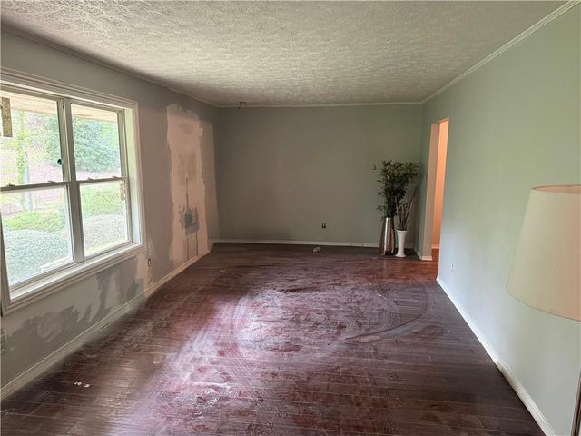 14 Pmb Young Road SE, Cartersville, GA 30120