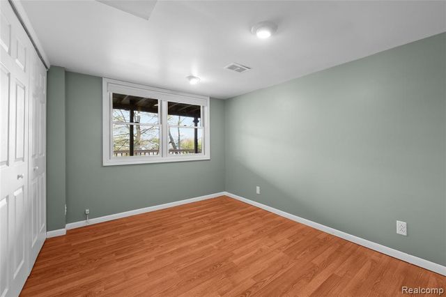 235 Indianwood Road, Lake Orion, MI 48362