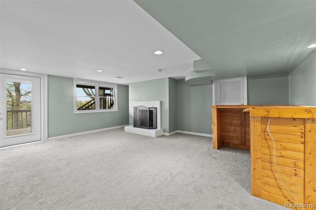 235 Indianwood Road, Lake Orion, MI 48362