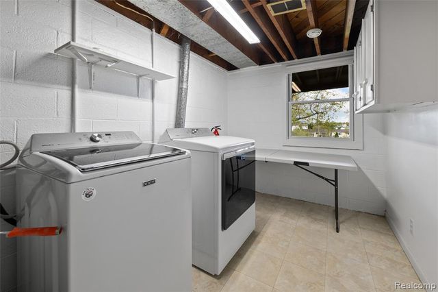 235 Indianwood Road, Lake Orion, MI 48362
