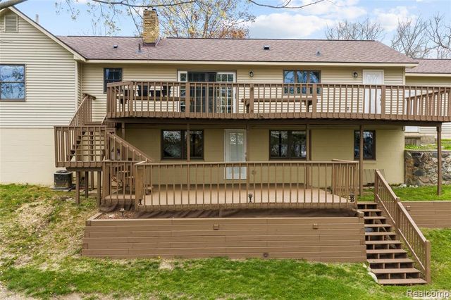 235 Indianwood Road, Lake Orion, MI 48362