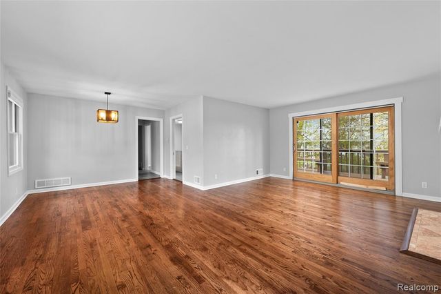 235 Indianwood Road, Lake Orion, MI 48362