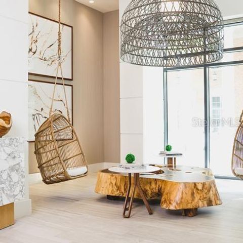 125-3 E PINE STREET, Orlando, FL 32801