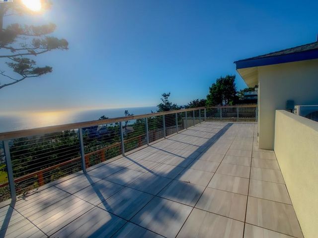 532 Heathcliff Dr, Pacifica, CA 94044