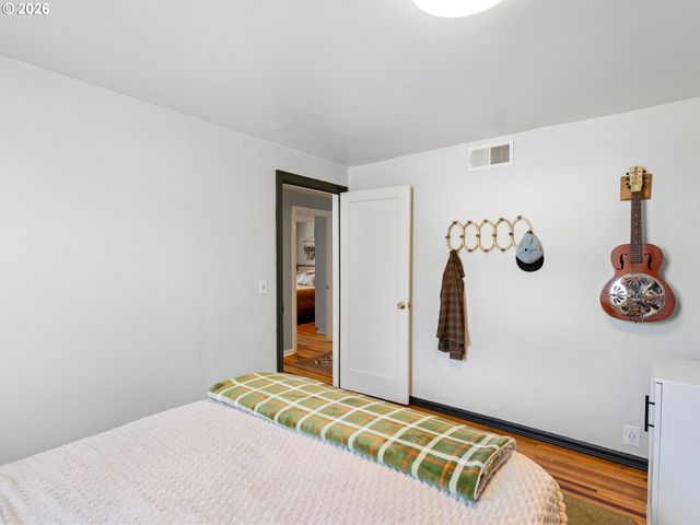 12045 Se TIBBETTS St, Portland, OR 97266