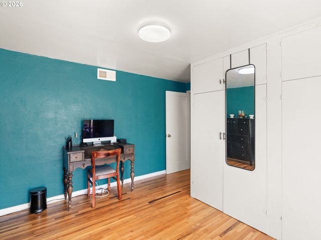 12045 Se TIBBETTS St, Portland, OR 97266