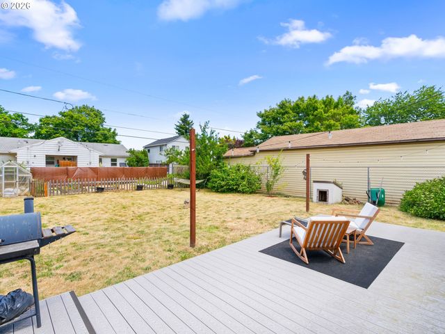 12045 Se TIBBETTS St, Portland, OR 97266