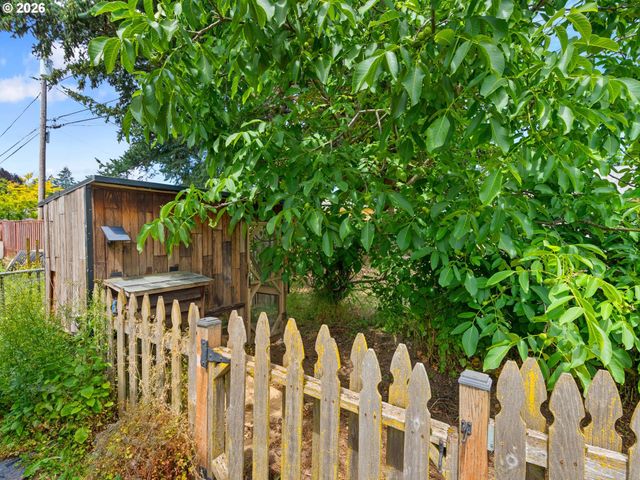 12045 Se TIBBETTS St, Portland, OR 97266