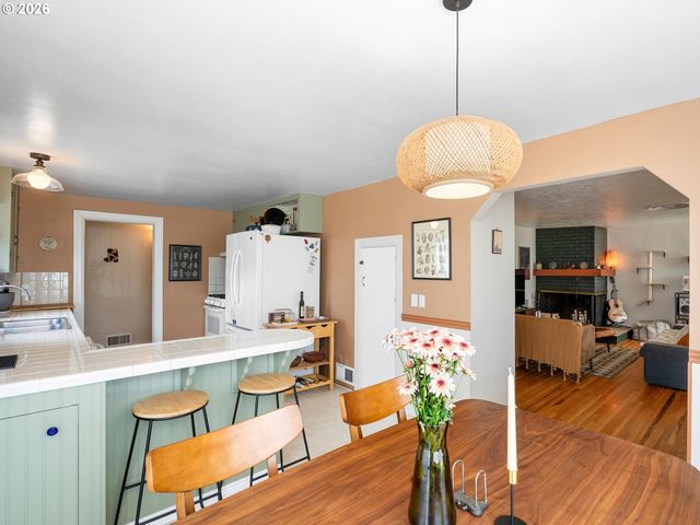 12045 Se TIBBETTS St, Portland, OR 97266