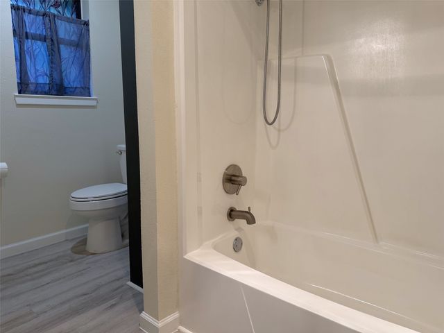 101 Kathryn Drive, Sanger, TX 76266