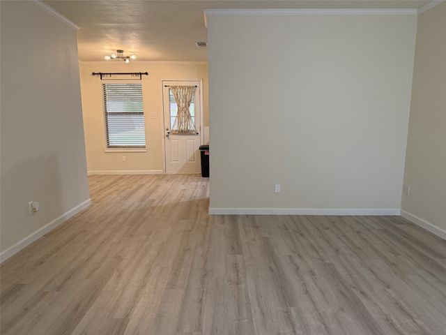 101 Kathryn Drive, Sanger, TX 76266