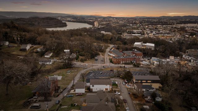 3819 Longview Drive, Chattanooga, TN 37409